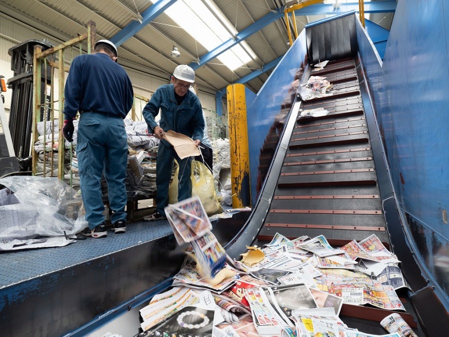 古紙回収リサイクル事業、大変な事は？